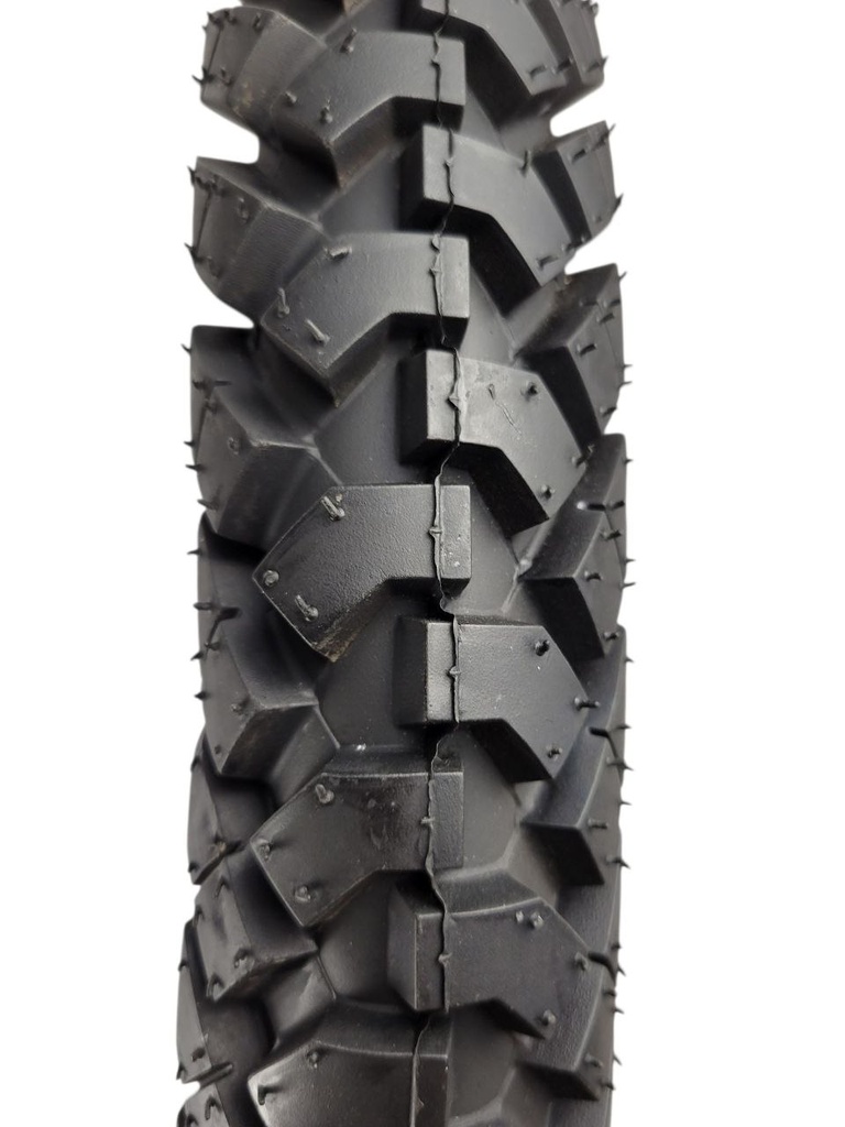 Мотошина  "18"  3.00-18  SY-M010 шипована, TT камерна