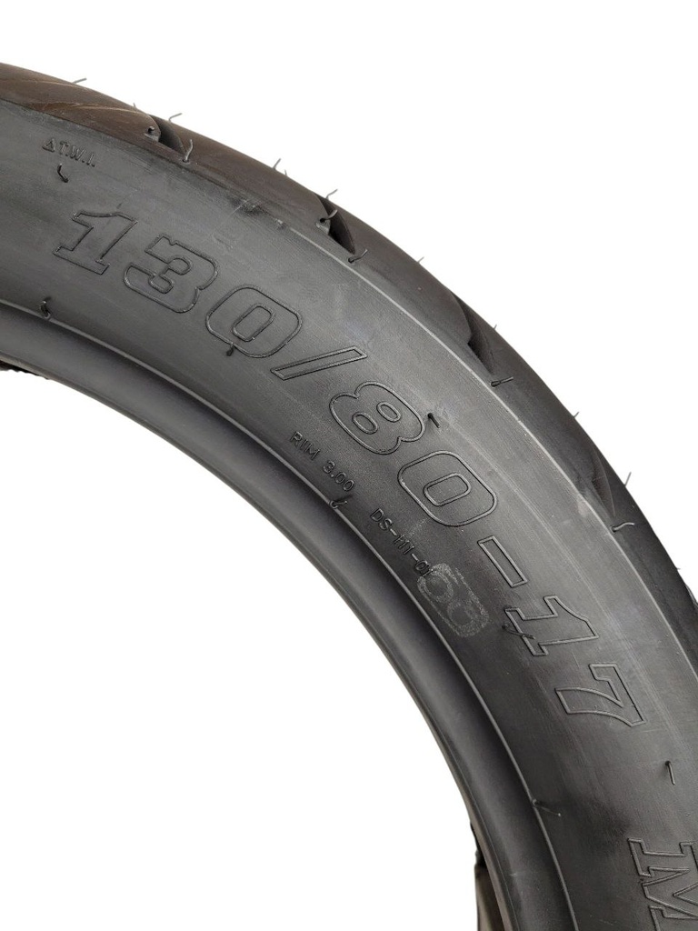 Мотошина "17"  130/80-17  RN-1307 дорожня, TL безкамерна